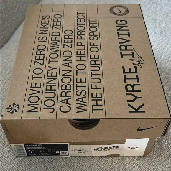 NIKE KYRIE 8 GO GS 'WHITE UNIVERSITY RED-BLACK’ NiB 4.5Y - Picture 14 of 15